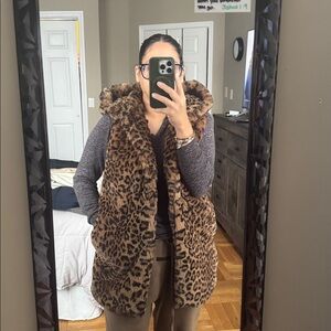 zara • leopard print teddy hooded vest